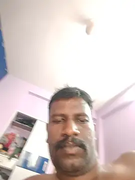Chat XXX ao vivo de Paramkeerthi