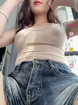 Chatroom XXX en direct de meimei_x