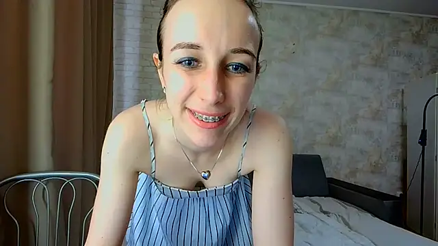 Anika_bloom live XXX chat