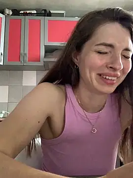 SeducingYoghourt élő XXX-chatje
