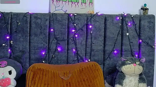 maliciaXpoison's Live XXX Chat