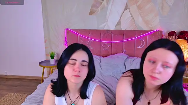 Chat XXX en directo de RuthHalll
