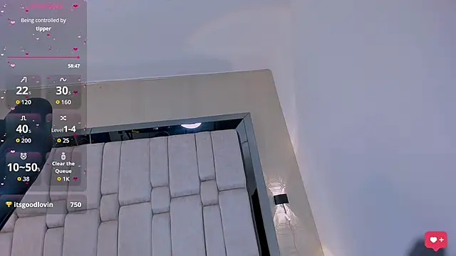 Živý XXX chat LilithBloom7