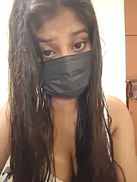 RAGNI-Love Chat XXX in diretta