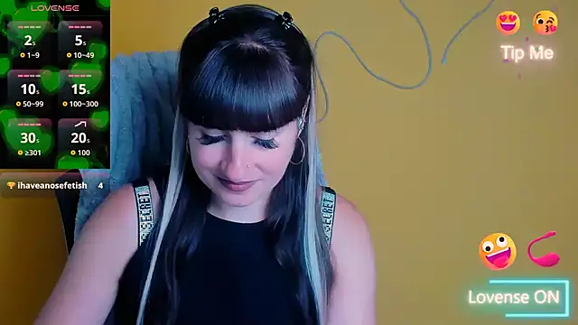 Violla_My Adlı Modelin Canlı XXX Sohbeti