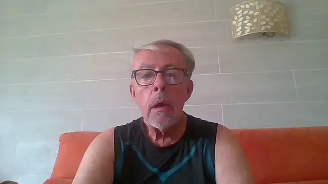 Chat +18 de tuggy59 ao vivo