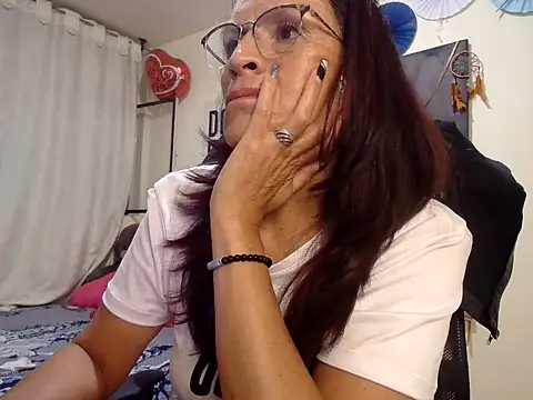 Samantha71_ Live XXX Chat