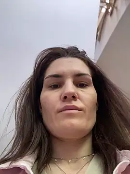 Ms-Lust1- Chat XXX in diretta