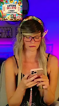 Kittychatte Chat XXX in diretta