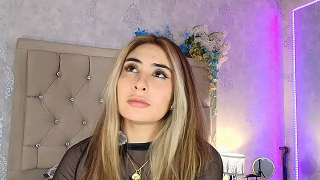 nini_love01 live XXX chat
