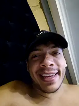 XXX chat uživo modela OliverWyse