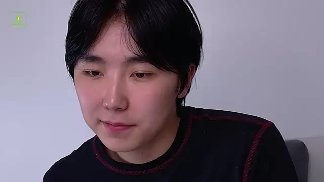 HeejinWang: онлайн-секс-чат
