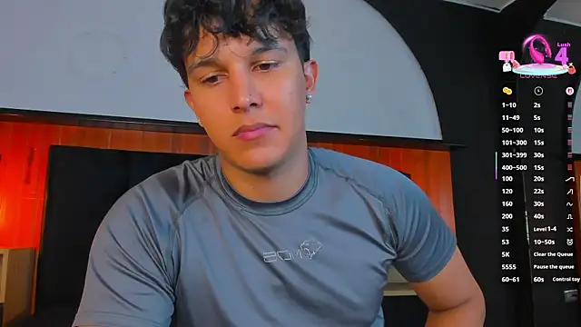 Leo_Savage_ élő XXX-chatje