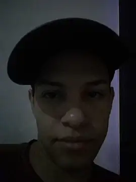 Top_and_bottom's Live XXX Chat