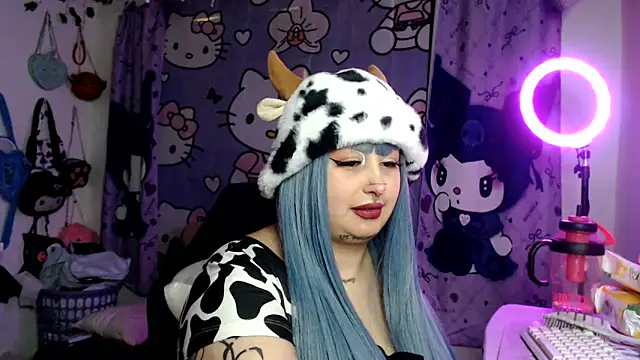 lussyevans24's Live XXX Chat