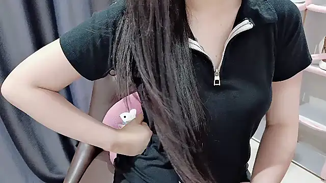 دردشة Ari-sweety الجنسية المباشرة