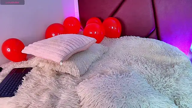 Lexi_Howard_ Live XXX-chat