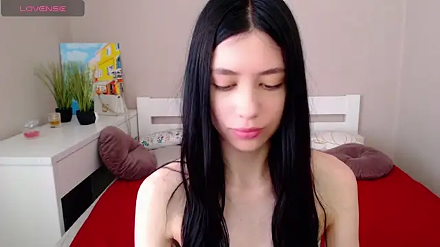 Chat +18 de SelinLi ao vivo