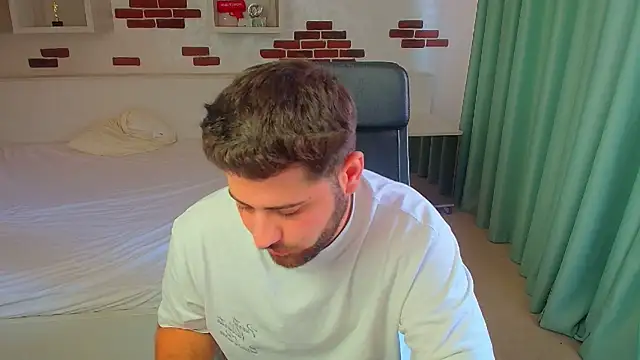 DaxGreern Live XXX chat