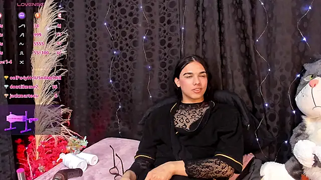 Almaazz Chat XXX live
