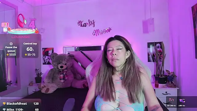 Živý XXX chat Karly_moon