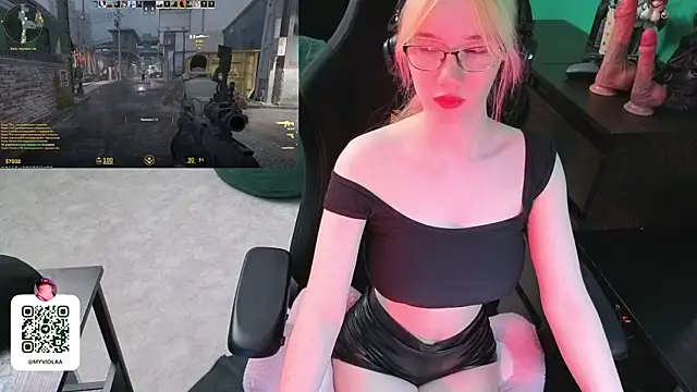 Maya_Viola Adlı Modelin Canlı XXX Sohbeti