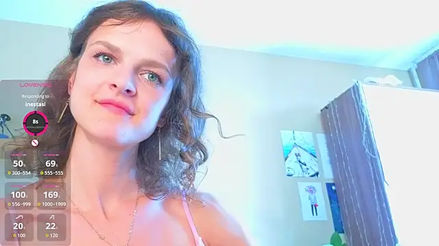 dreamy_art Adlı Modelin Canlı XXX Sohbeti