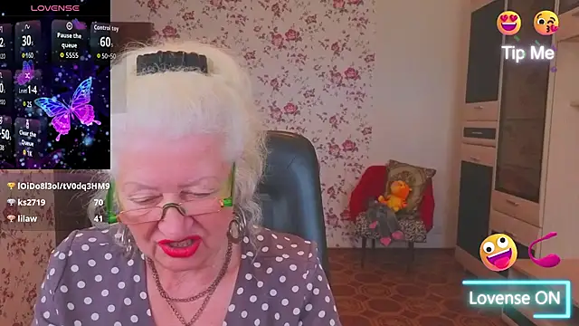 Maya_Mayflower's Live XXX Chat