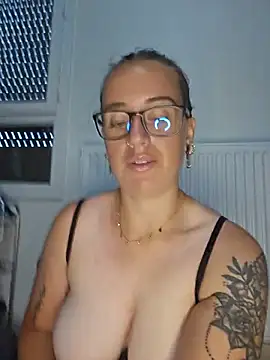 Chat XXX ao vivo de Lindsay_00off