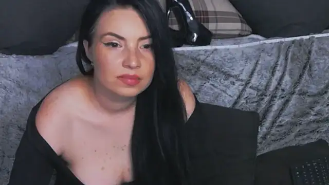 دردشة GreyLunna الجنسية المباشرة