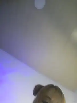 Medusa_Hot69 élő XXX-chatje