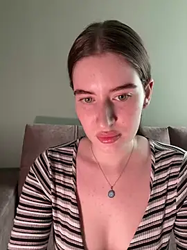 Lili_of_sin 라이브 XXX 채팅