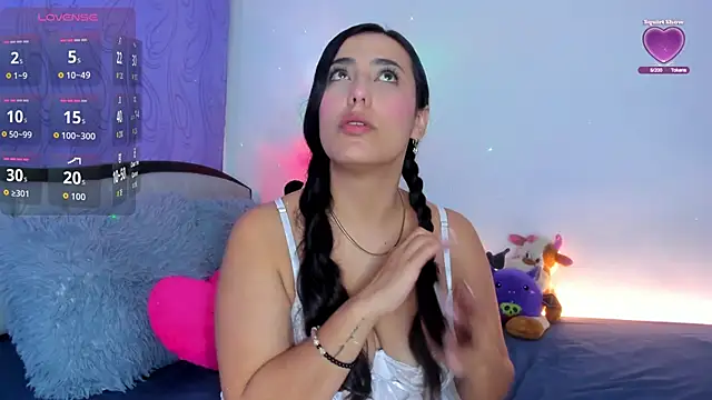 my__aleja Adlı Modelin Canlı XXX Sohbeti