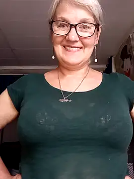 irinamaux's Live XXX Chat