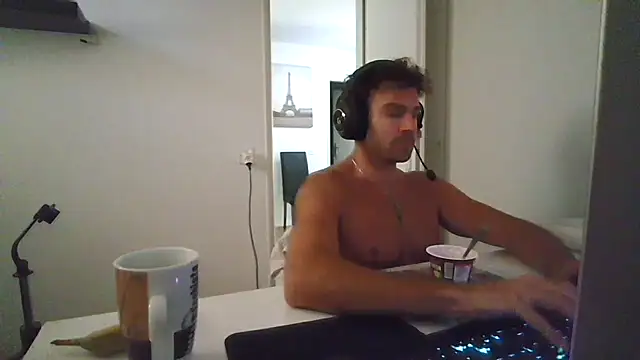 Chat XXX en directo de alpha-hunk