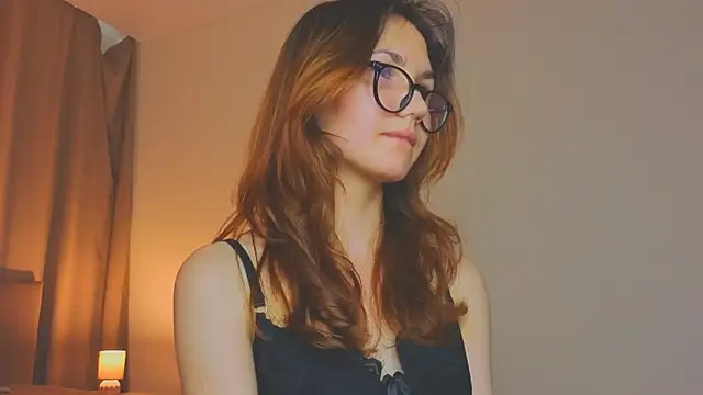 FrediaPfeiff's Live XXX Chat