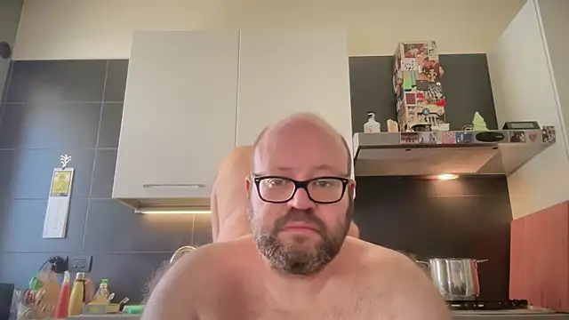 theitalianbear লাইভ XXX চ্যাট