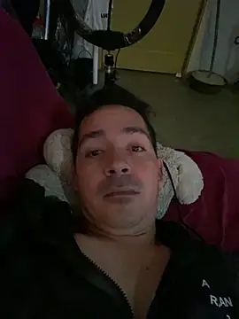 Gabriel_leon33 Adlı Modelin Canlı XXX Sohbeti