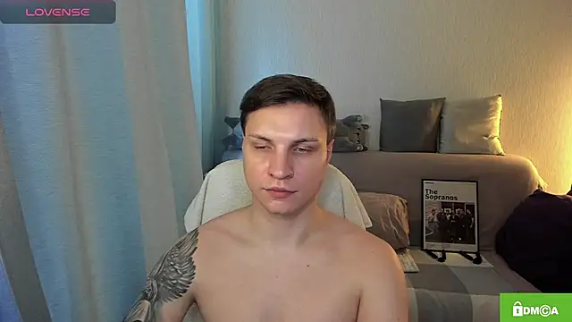 handsome_guy01: απευθείας συνομιλία ΧΧΧ