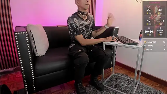 Maximoking26 élő XXX-chatje