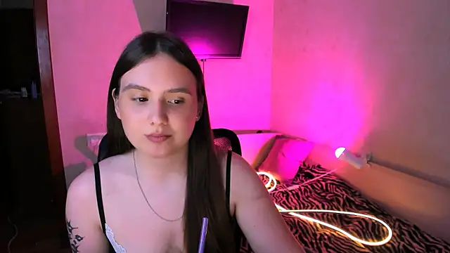 ChelseaStarX's Live Chat Room