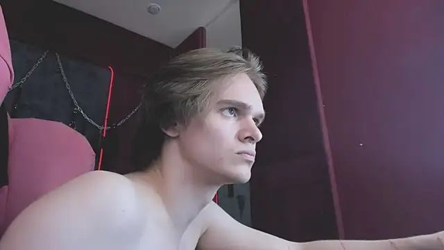 XXX chat uživo modela Stephen_Holt