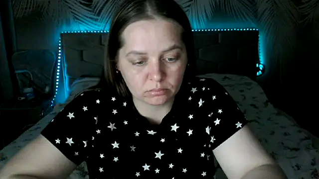 uliastar – Naživo XXX chat