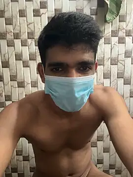 BadBoyTom78's Live XXX Chat