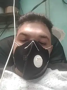 XXX chat uživo modela mastboyaa
