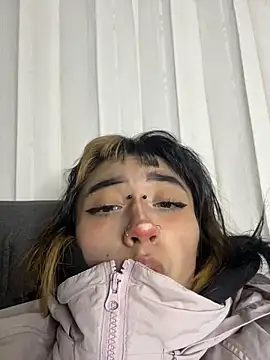 Chat XXX en directo de baby_akuma
