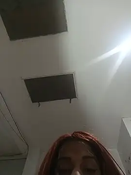 AbellaLizz – Naživo XXX chat