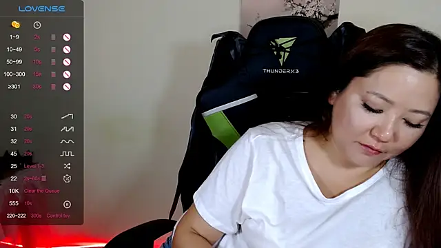 Онлайн чат XXX LisaAsianFlower