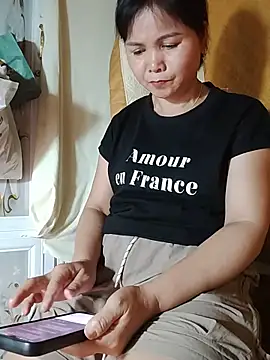 art_po19's Live XXX Chat