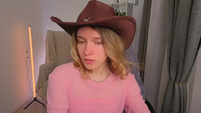 MilanaRayy Live XXX-chat